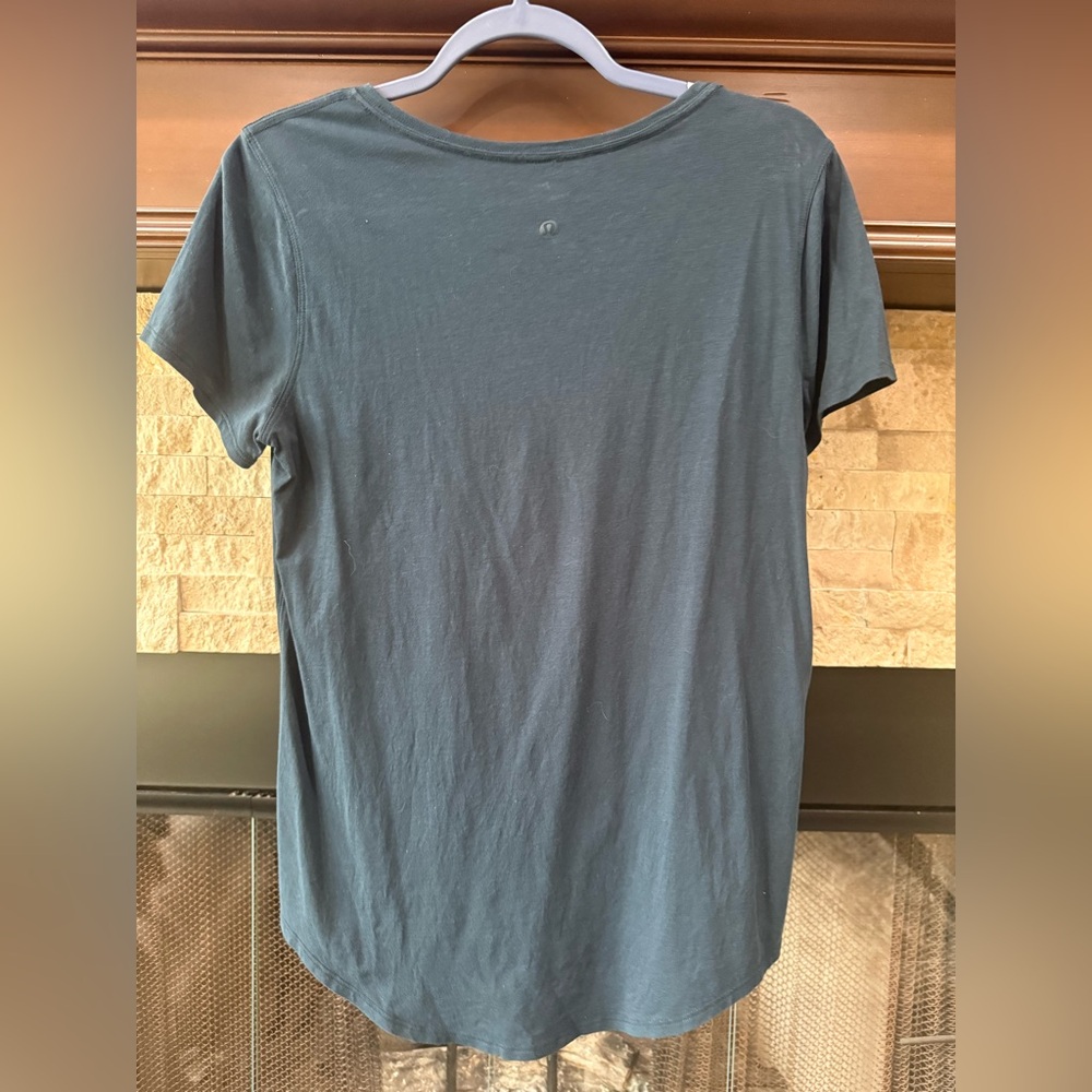 Classic lululemon Dark Teal Short-Sleeve Women's Tee - Picture 3 of 4